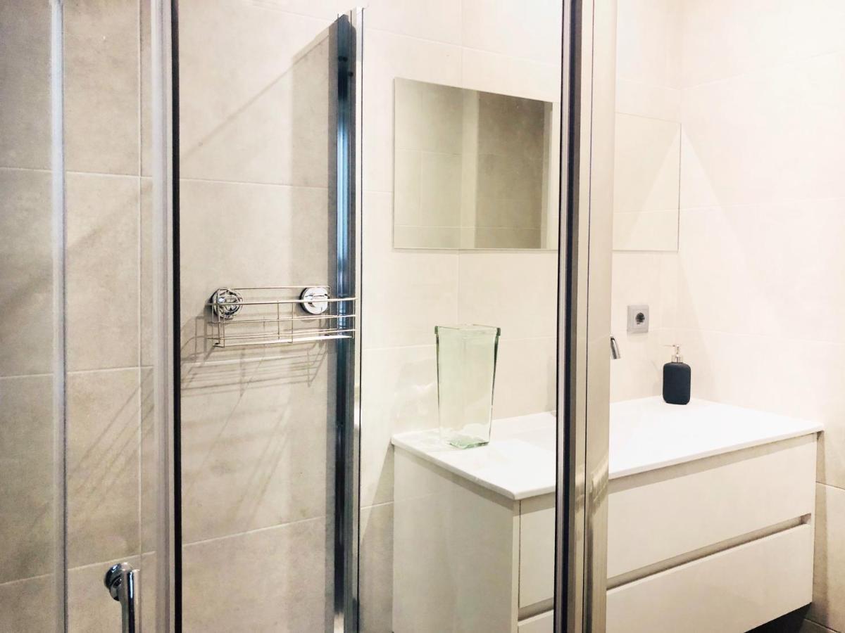 Apartamento En Pleno Centro Al Lado Catedral. Wifi. Lejlighed Burgo Eksteriør billede